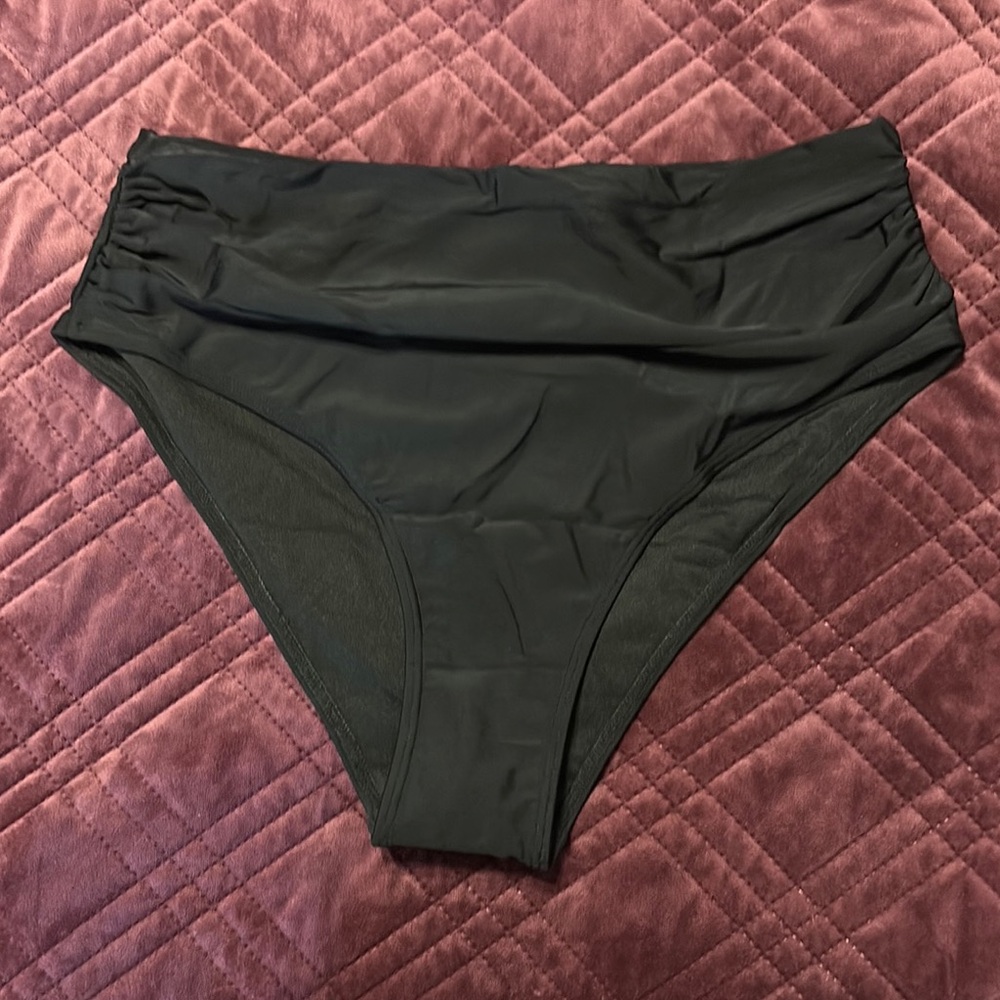 Black Ruched High-Waisted Bikini Swimwear